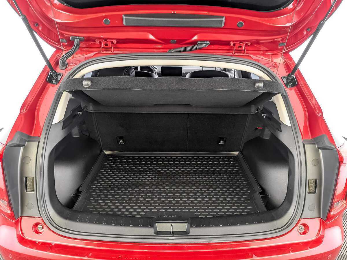 Б/У Хавал Джолион 2023 года. Фото: #9