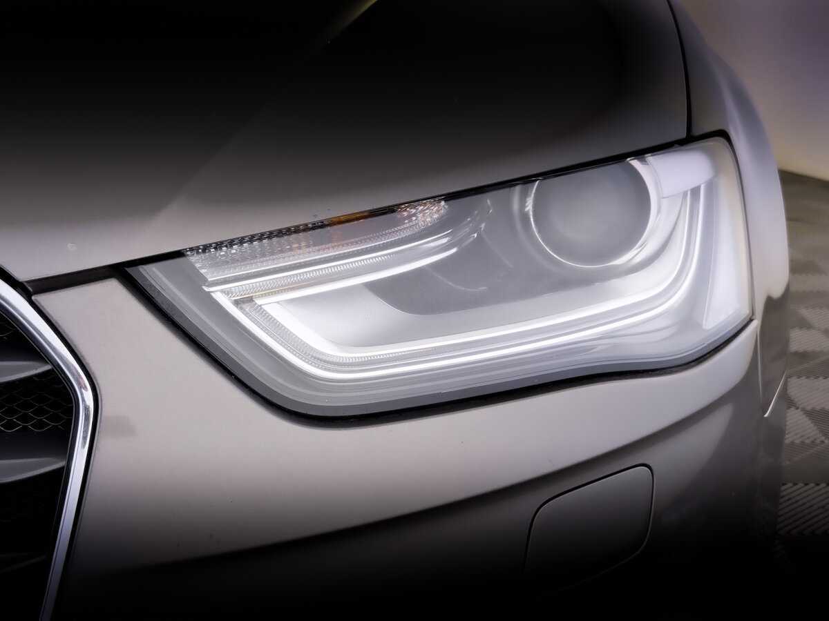 Б/У Ауди А4 2015 года. Фото: #16