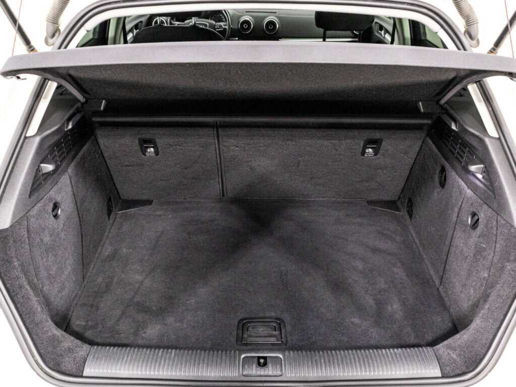 Б/У Ауди А3 2013 года. Фото: #14