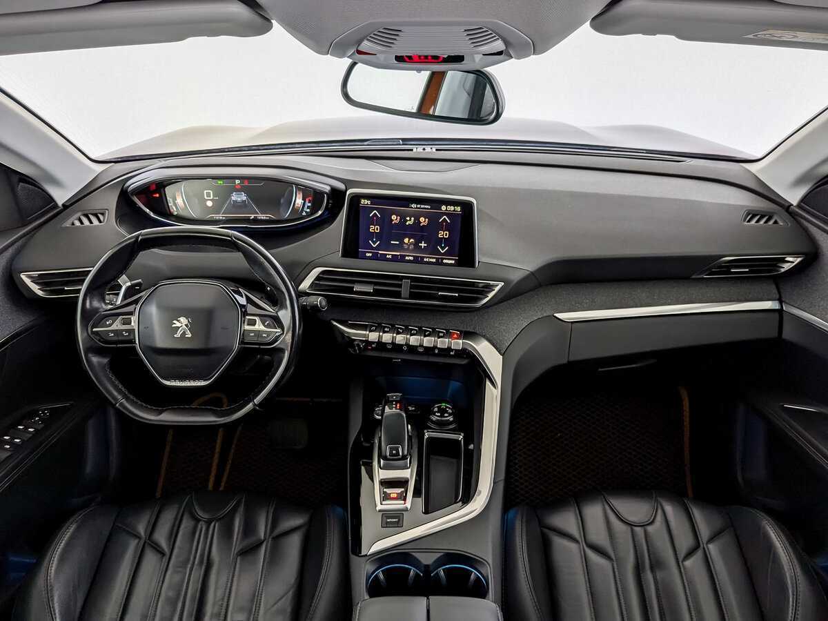 Б/У Пежо 3008 2017 года. Фото: #13