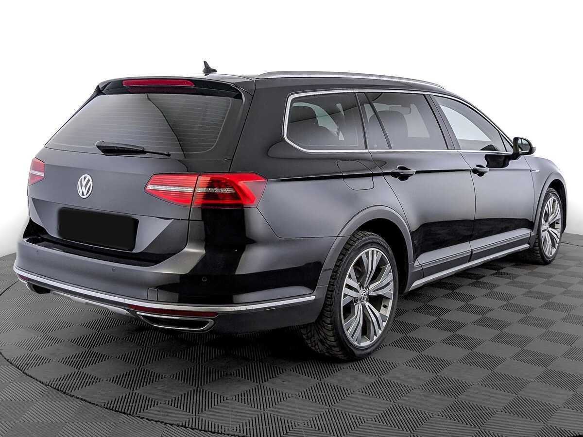 Б/У Фольксваген Пассат 2018 года. Фото: #4