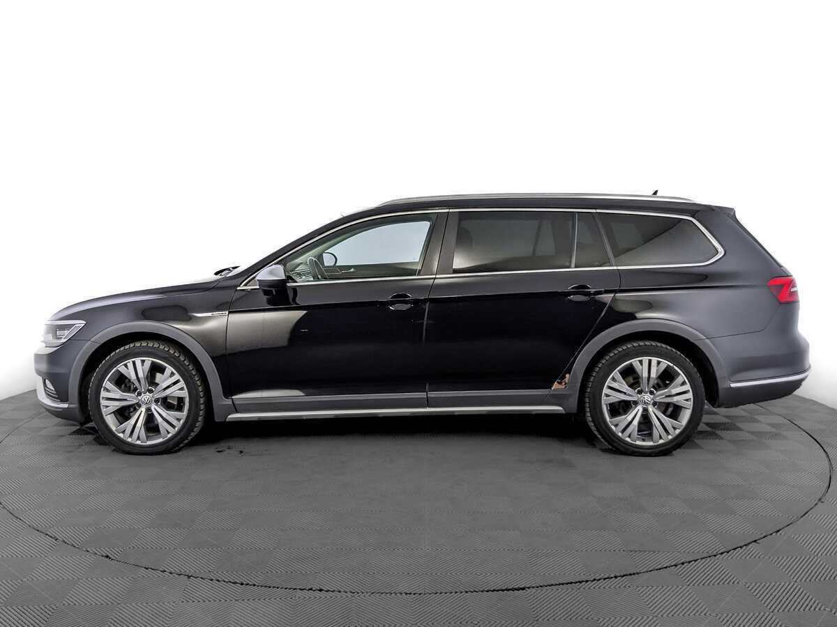 Б/У Фольксваген Пассат 2018 года. Фото: #7