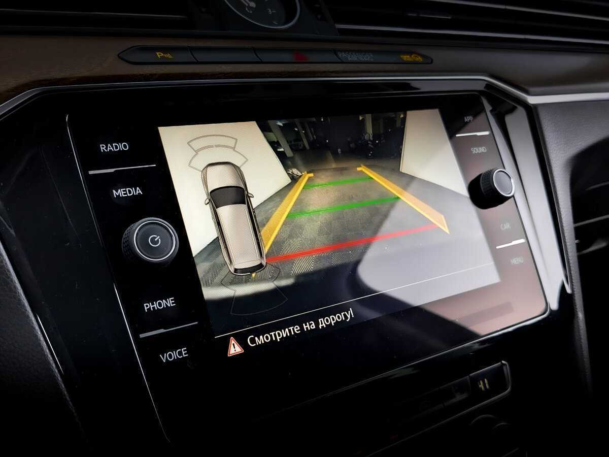 Б/У Фольксваген Пассат 2018 года. Фото: #26