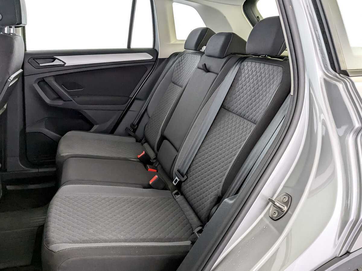 Б/У Фольксваген Тигуан 2019 года. Фото: #11