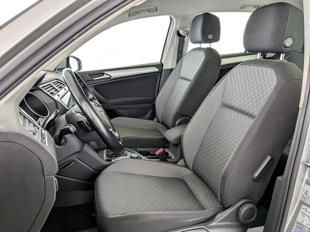 Б/У Фольксваген Тигуан 2019 года. Фото: #19