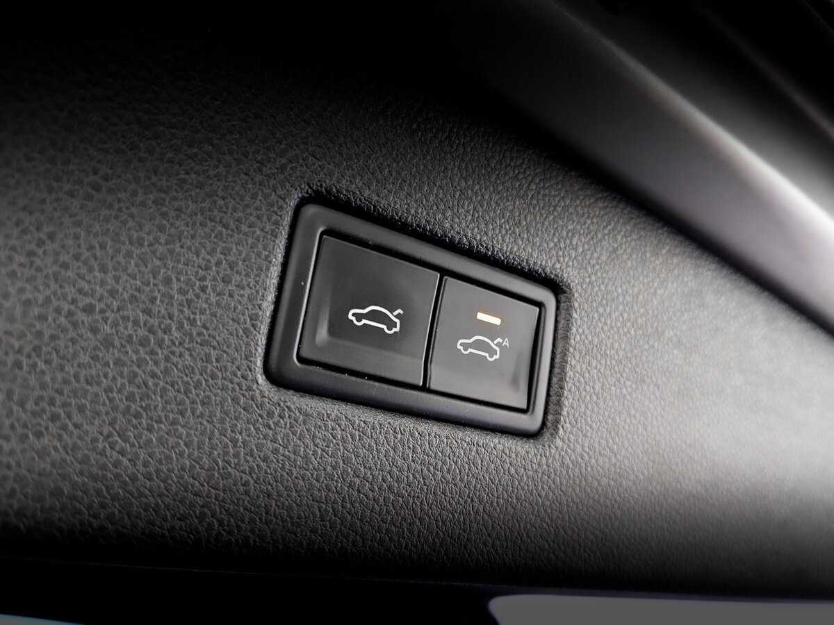 Б/У Фольксваген Тигуан 2019 года. Фото: #24