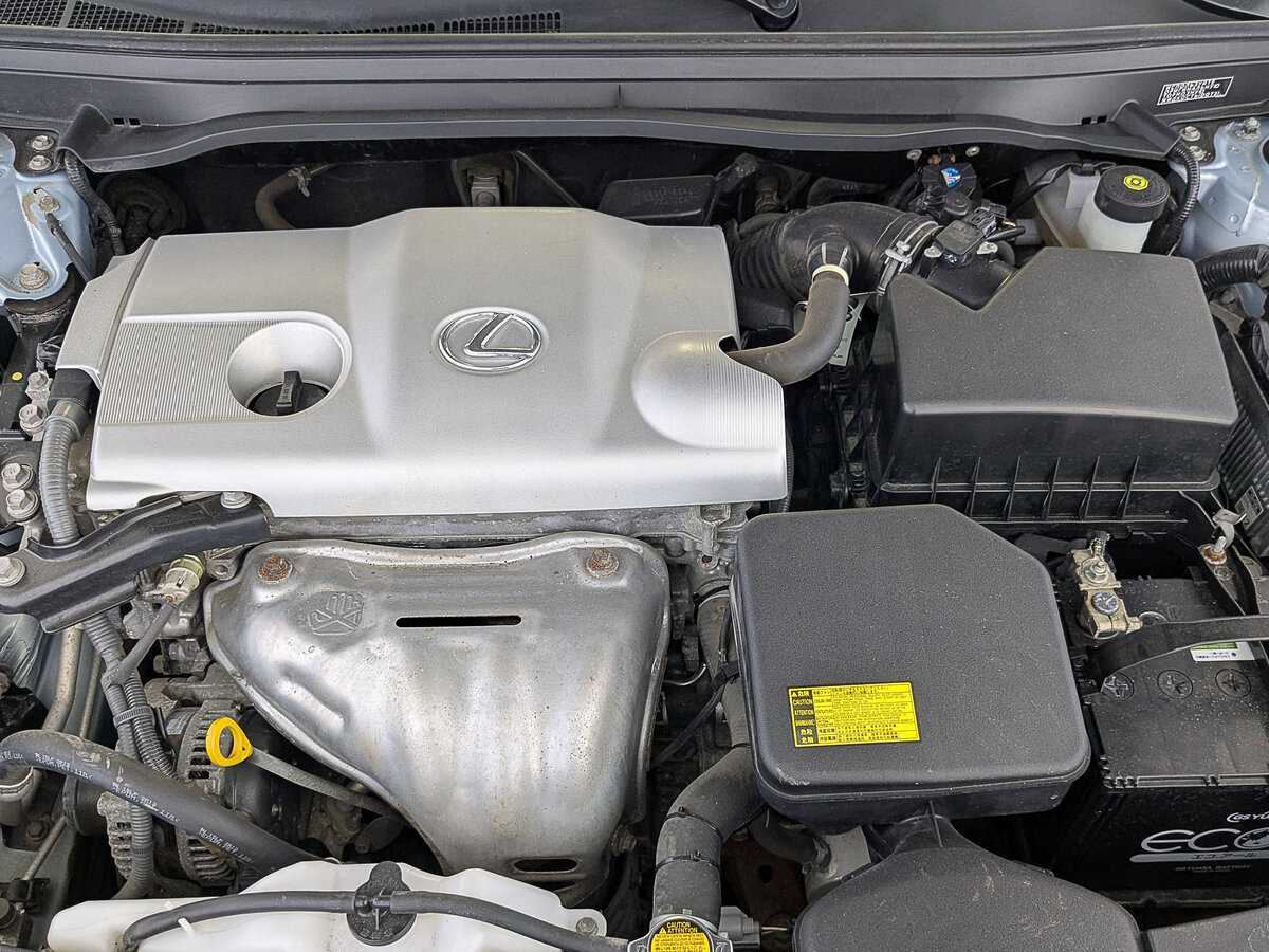 Б/У Лексус ЕС 2014 года. Фото: #8