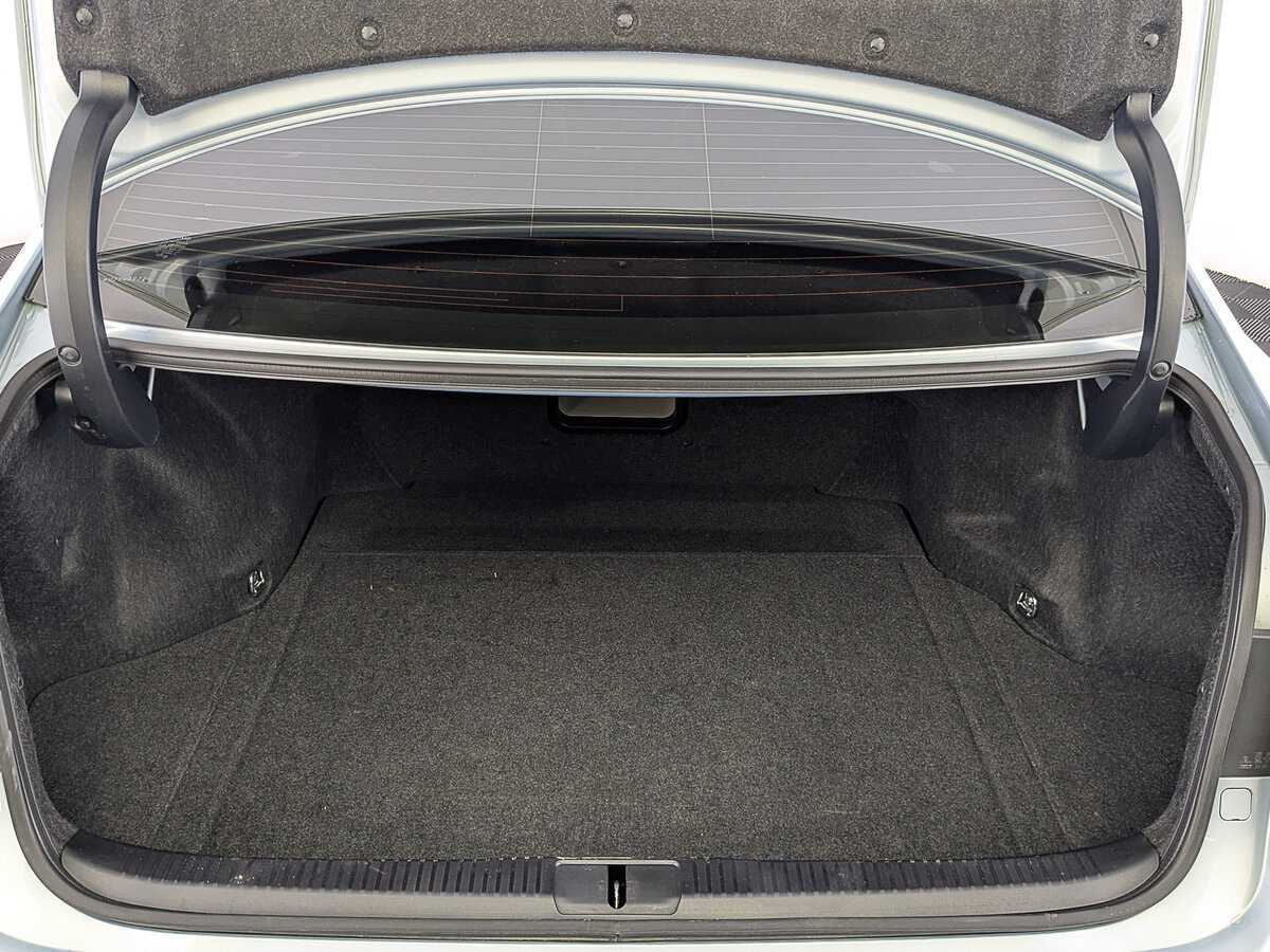 Б/У Лексус ЕС 2014 года. Фото: #9