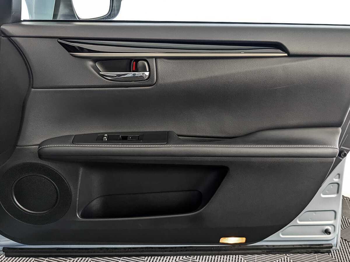 Б/У Лексус ЕС 2014 года. Фото: #24