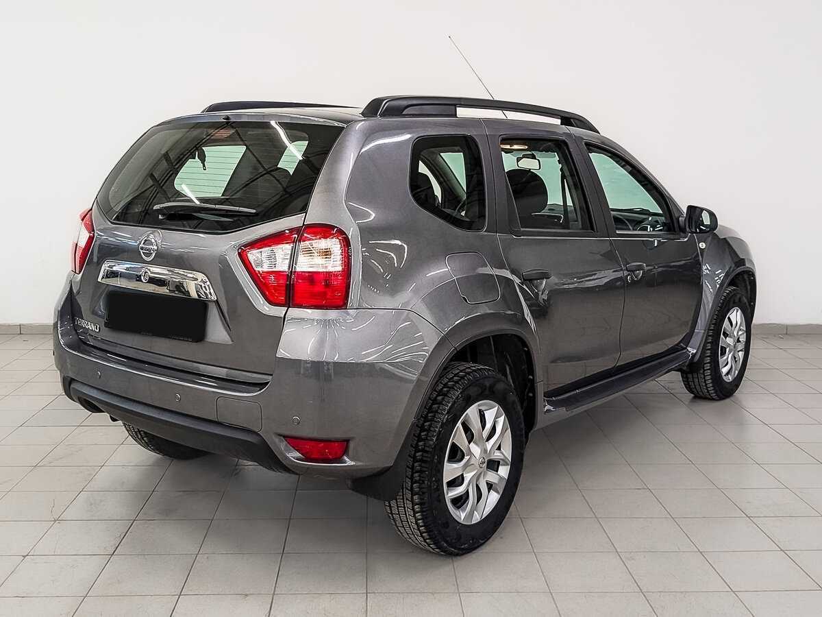 Б/У Ниссан Террано 2015 года. Фото: #4