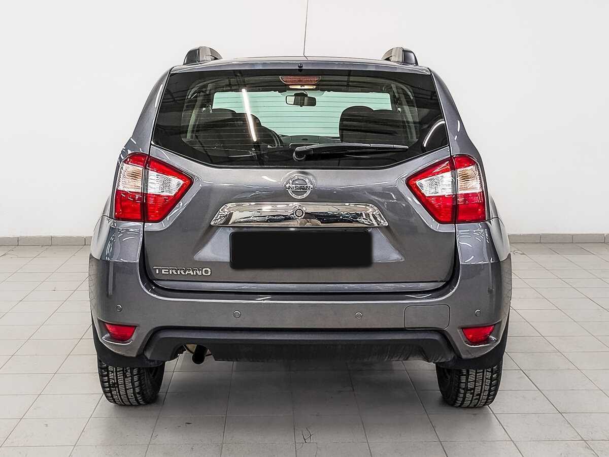 Б/У Ниссан Террано 2015 года. Фото: #5