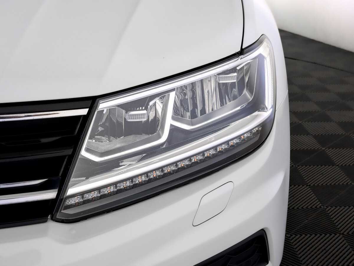 Б/У Фольксваген Тигуан 2020 года. Фото: #16