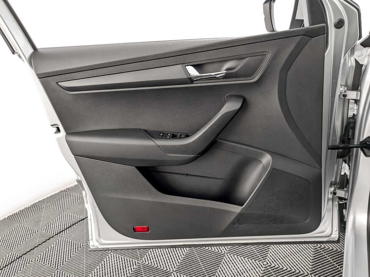 Б/У Шкода Карок 2021 года. Фото: #18