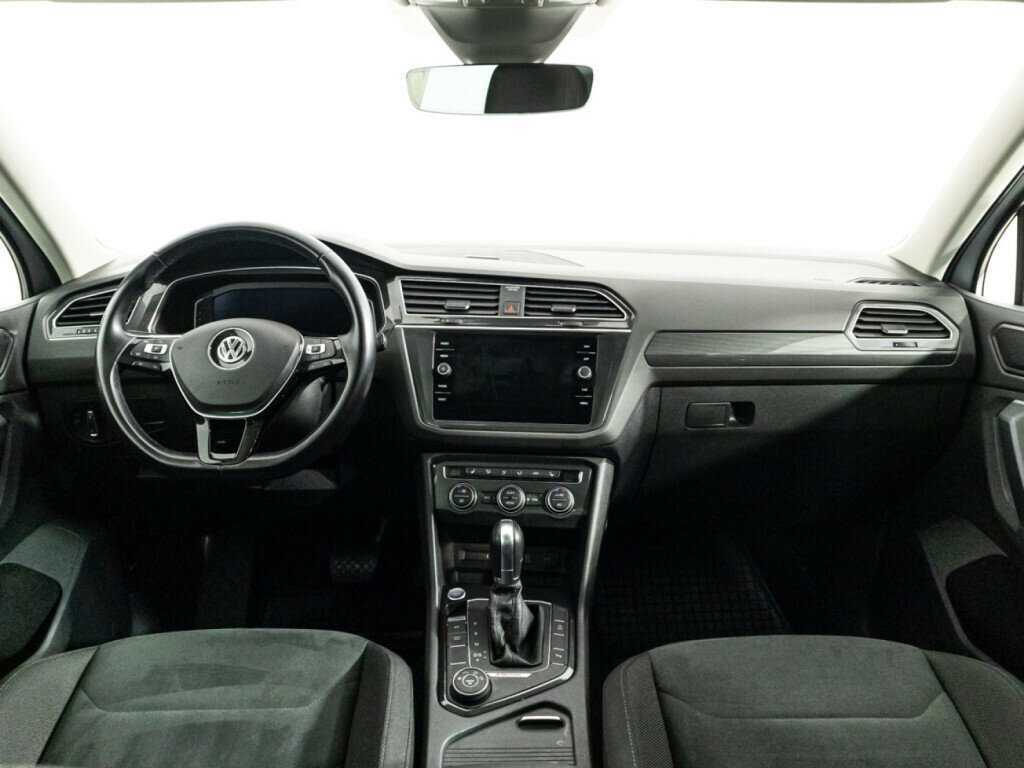 Б/У Фольксваген Тигуан 2019 года. Фото: #12