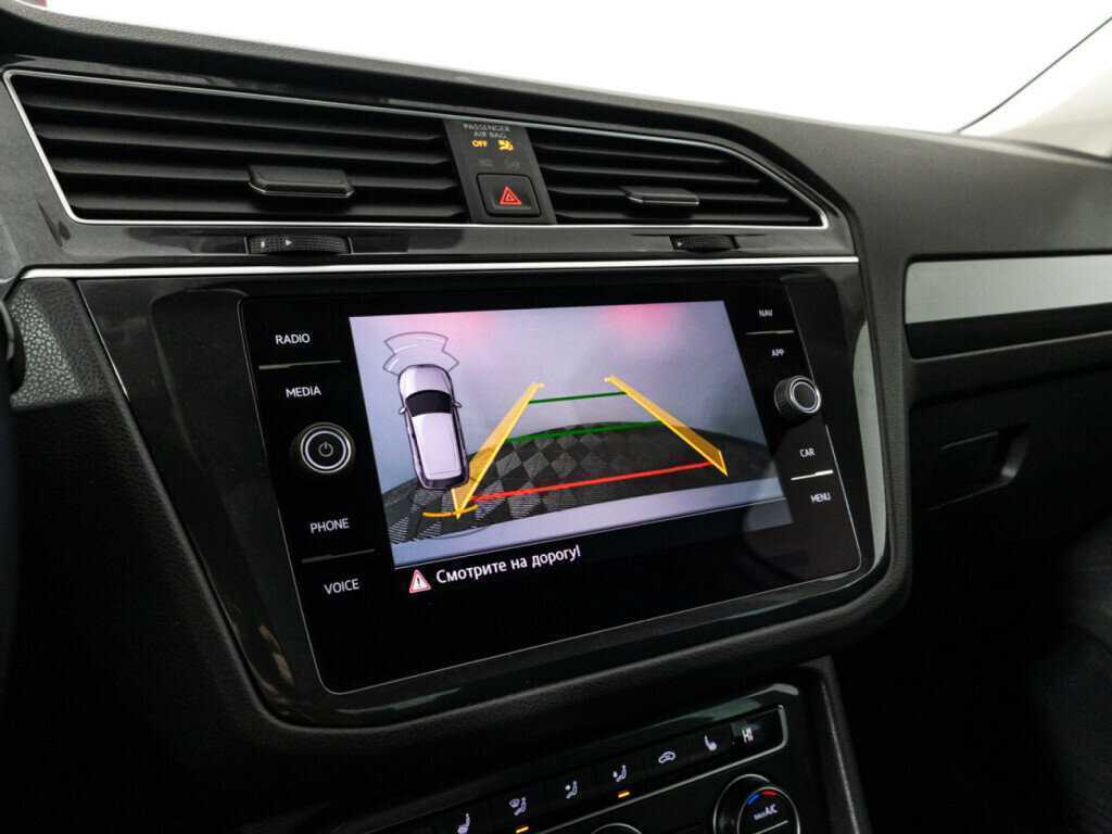 Б/У Фольксваген Тигуан 2019 года. Фото: #15