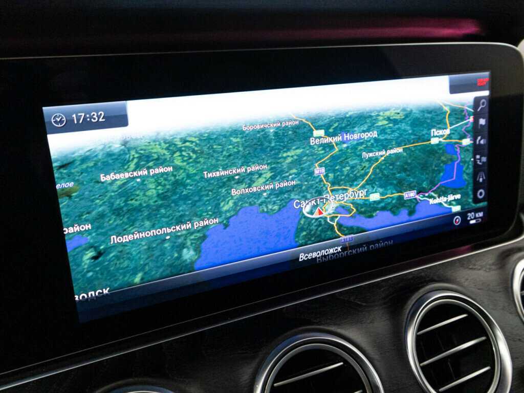 Б/У Мерседес-Бенц Е-Класс 2017 года. Фото: #17