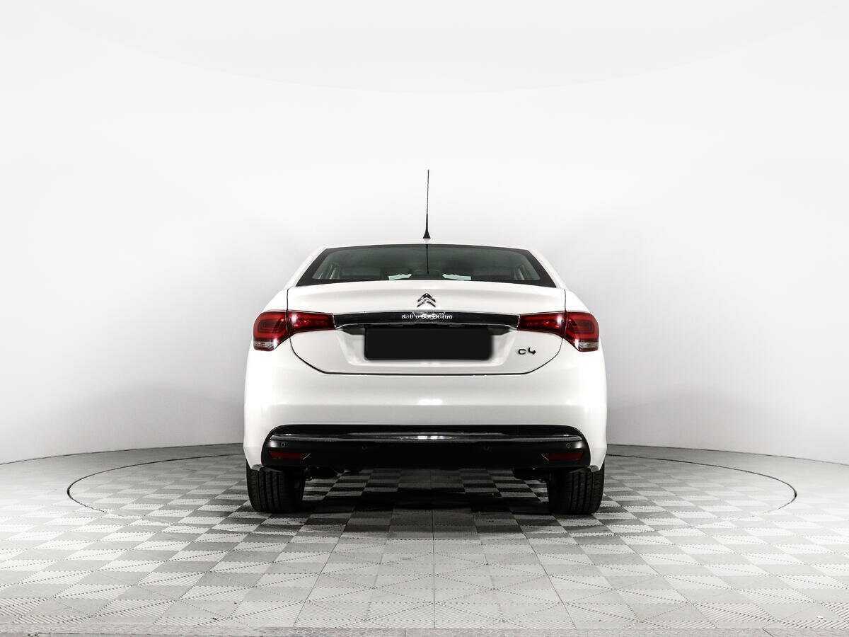 Б/У Ситроен Ц4 2016 года. Фото: #5