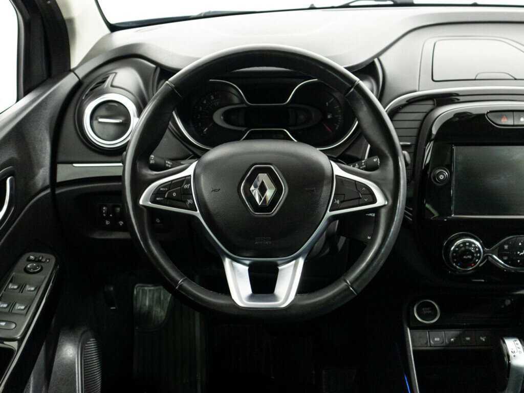 Б/У Рено Каптюр 2021 года. Фото: #16