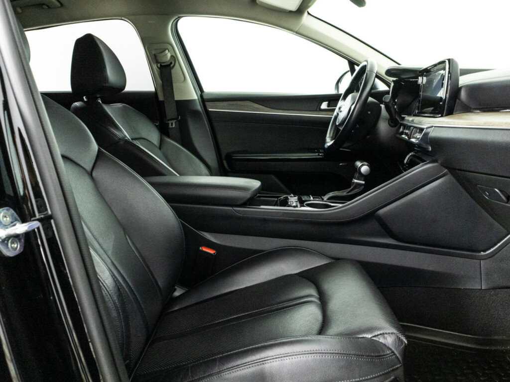 Б/У Киа К5 2021 года. Фото: #15