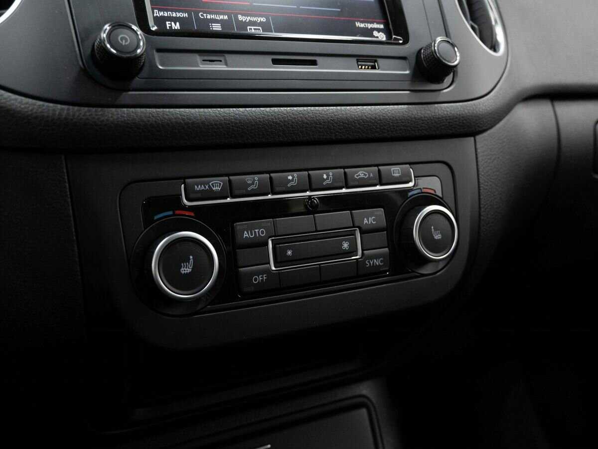 Б/У Фольксваген Гольф Плюс 2013 года. Фото: #16