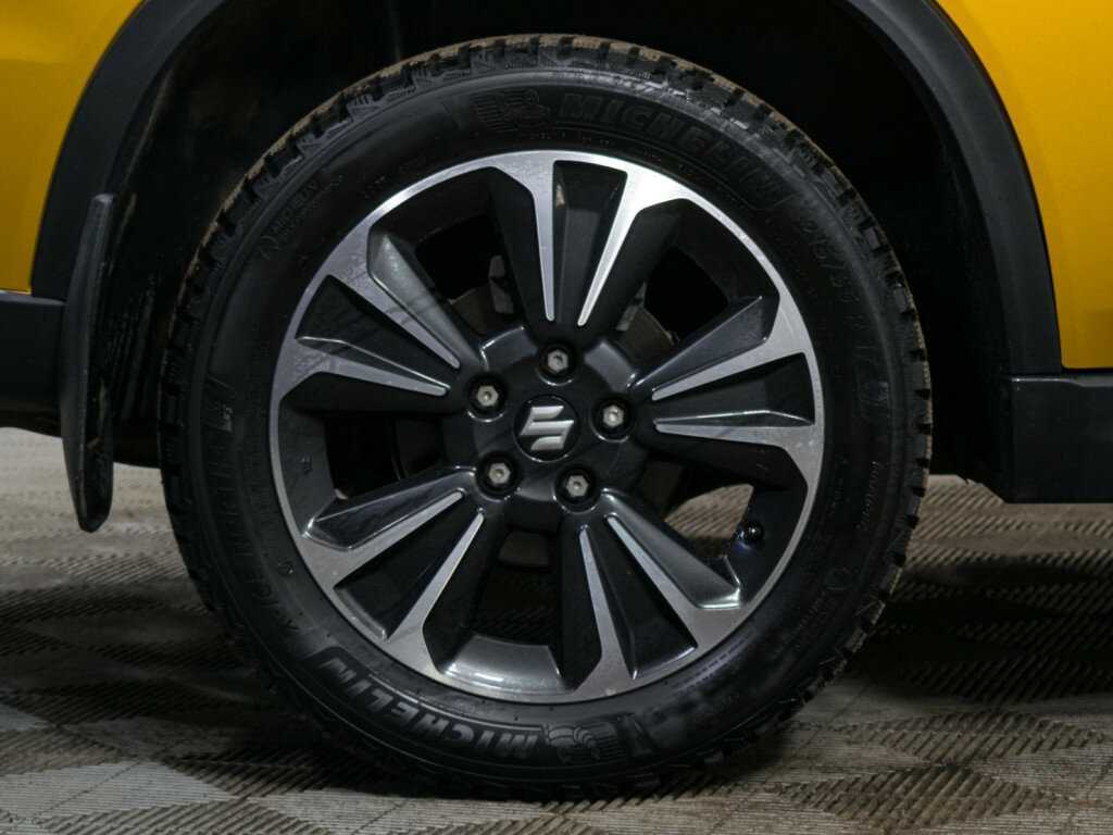 Б/У Сузуки Витара 2019 года. Фото: #18