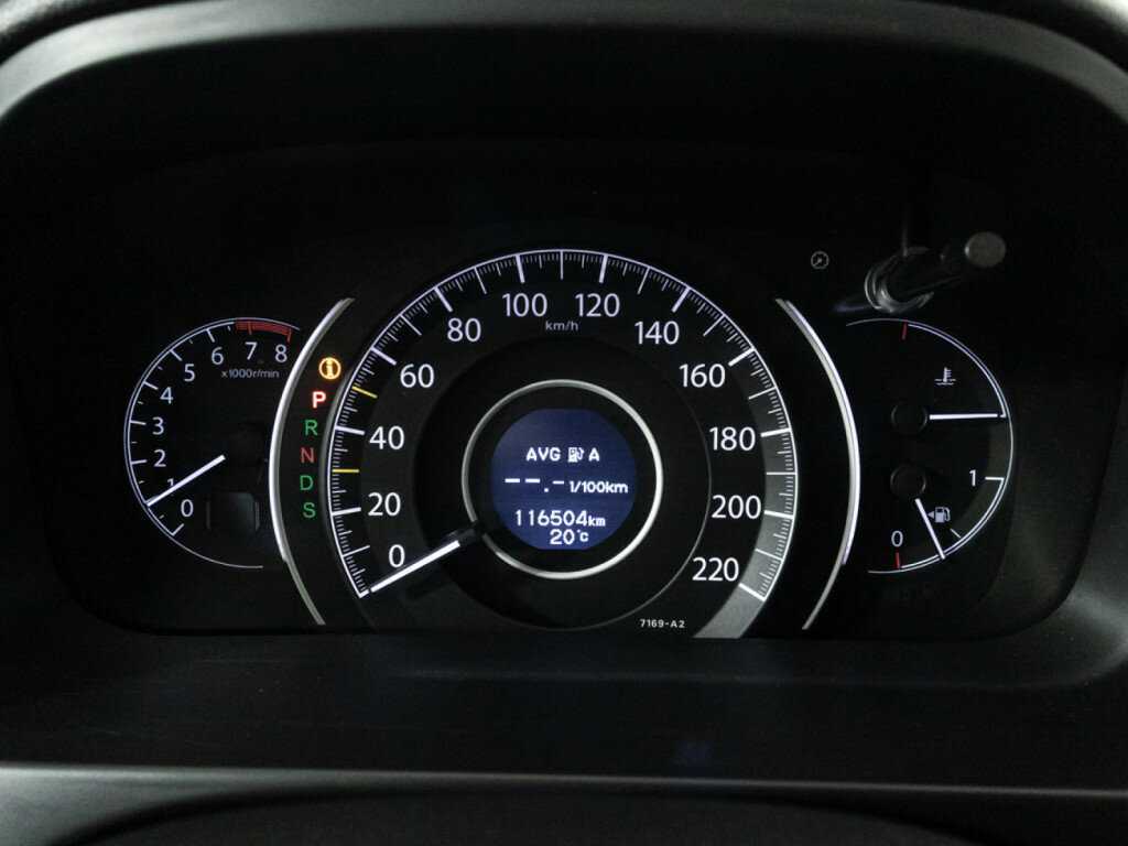 Б/У Хонда ЦР-В 2016 года. Фото: #11