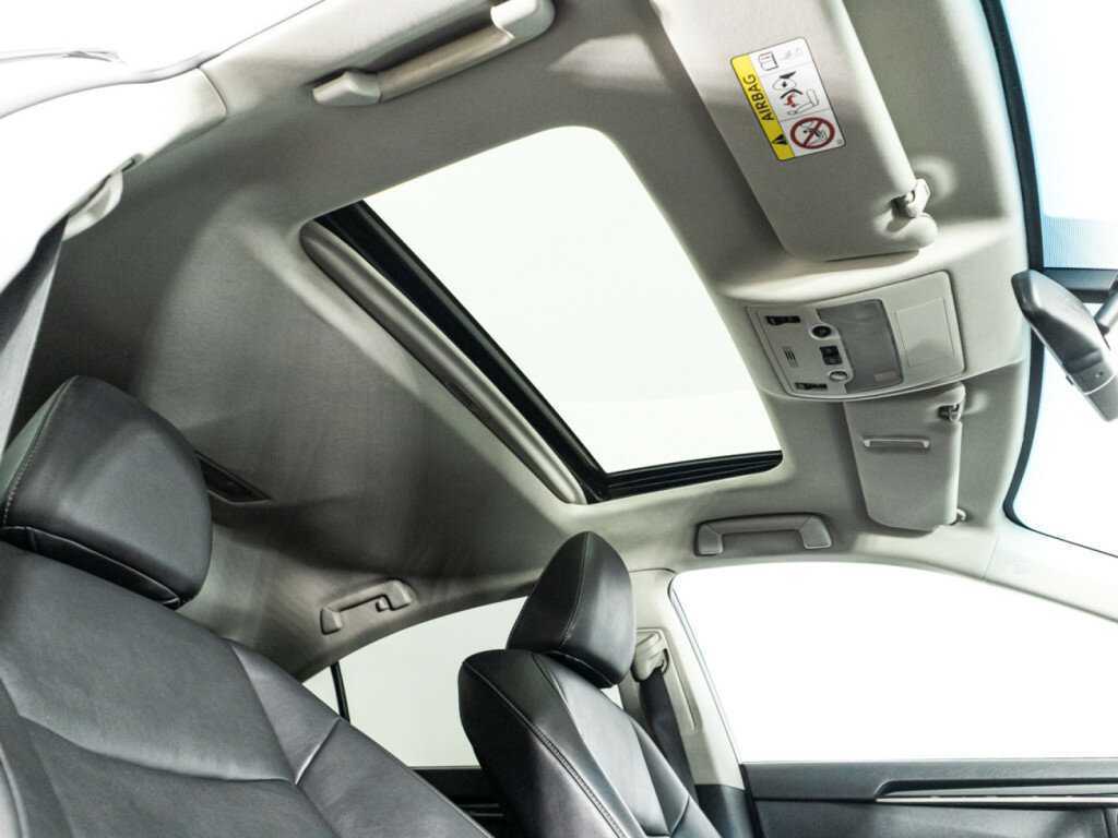 Б/У Лексус ЕС 2013 года. Фото: #19