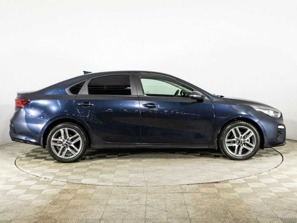 Б/У Киа Церато 2021 года. Фото: #3