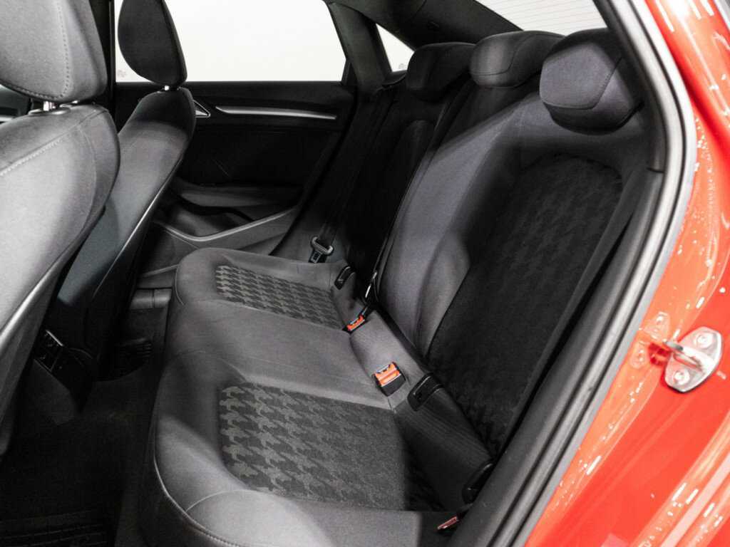 Б/У Ауди А3 2014 года. Фото: #9