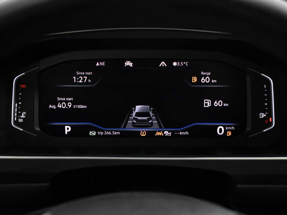 Б/У Фольксваген Тигуан 2020 года. Фото: #22