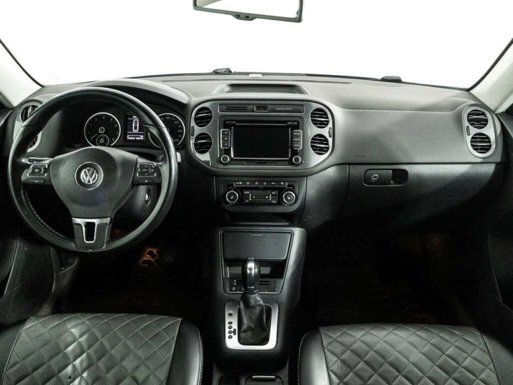 Б/У Фольксваген Тигуан 2015 года. Фото: #12