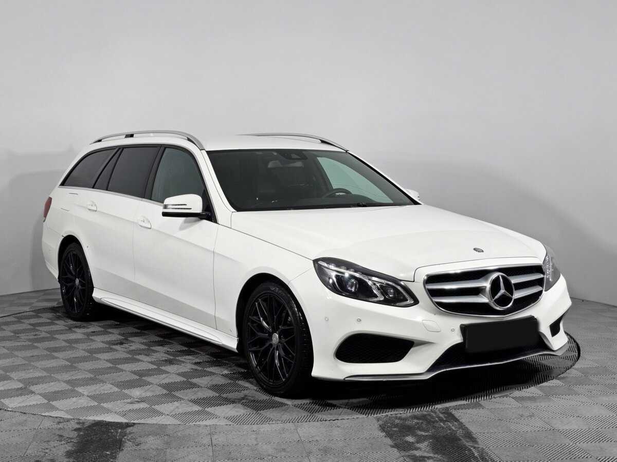 Б/У Мерседес-Бенц Е-Класс 2015 года. Фото: #2