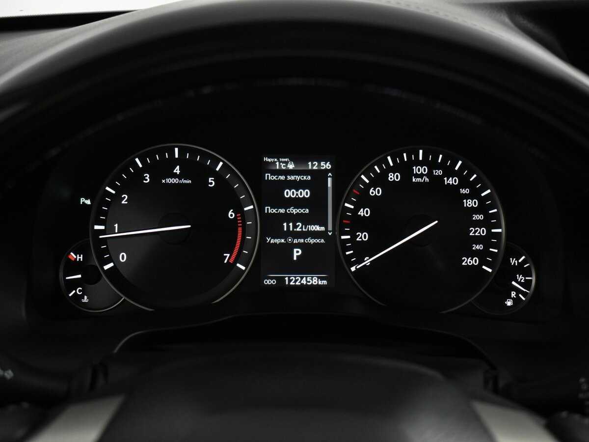 Б/У Лексус ЕС 2015 года. Фото: #18