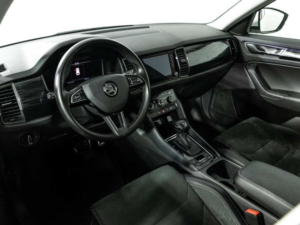 Б/У Шкода Кодиак 2020 года. Фото: #8