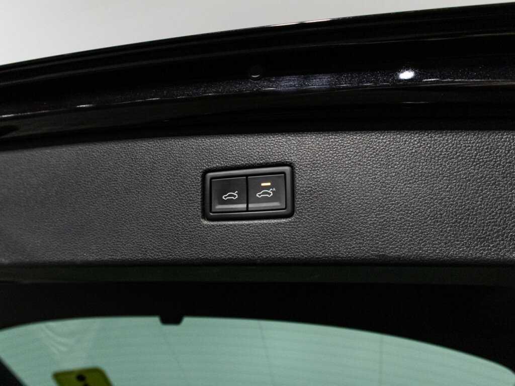 Б/У Фольксваген Тигуан 2021 года. Фото: #15