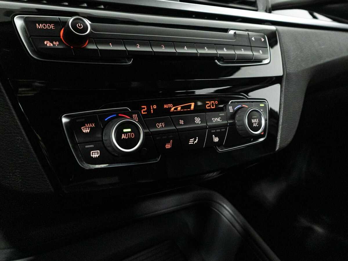 Б/У БМВ Икс1 2017 года. Фото: #16