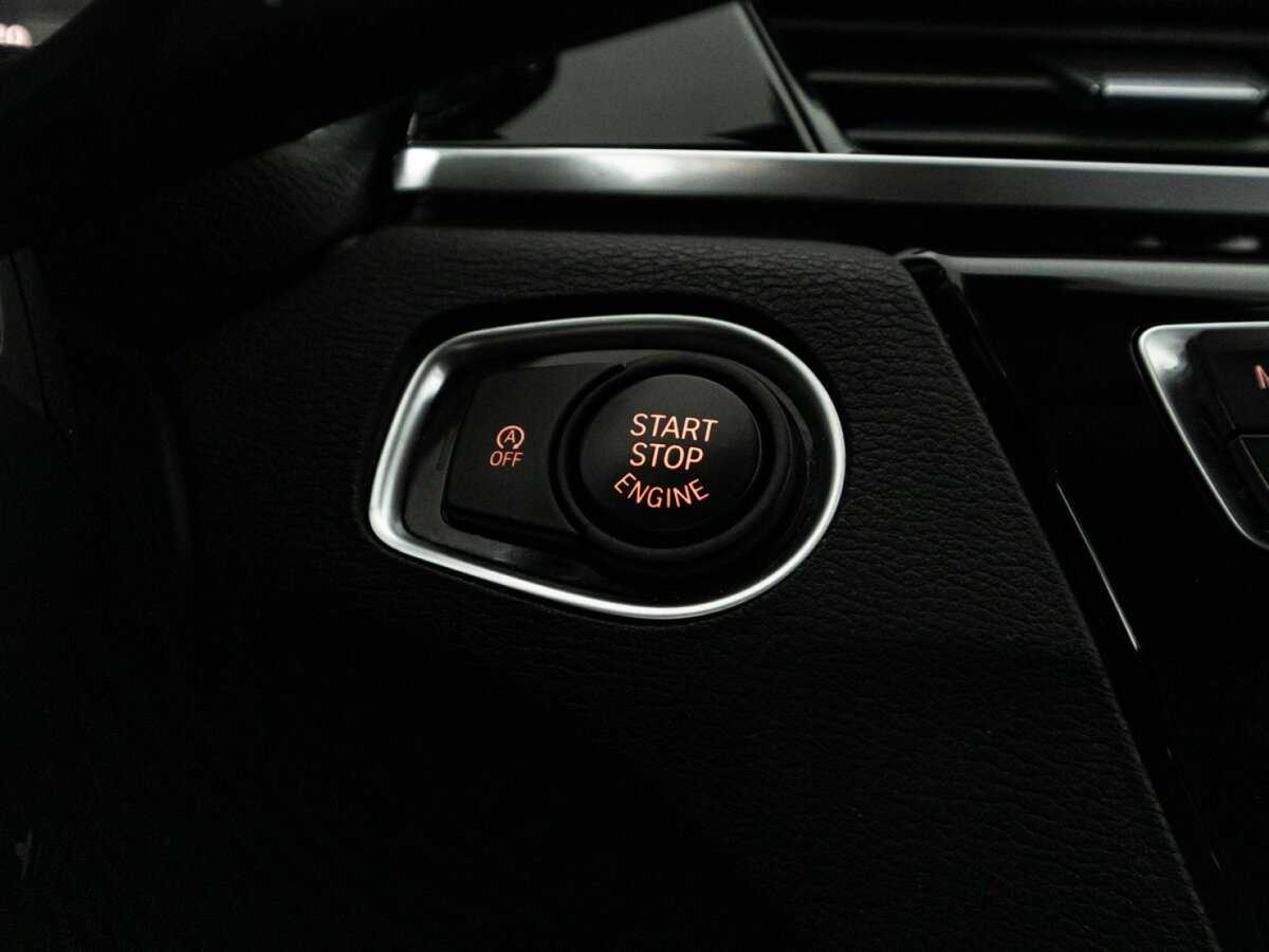 Б/У БМВ Икс1 2017 года. Фото: #18