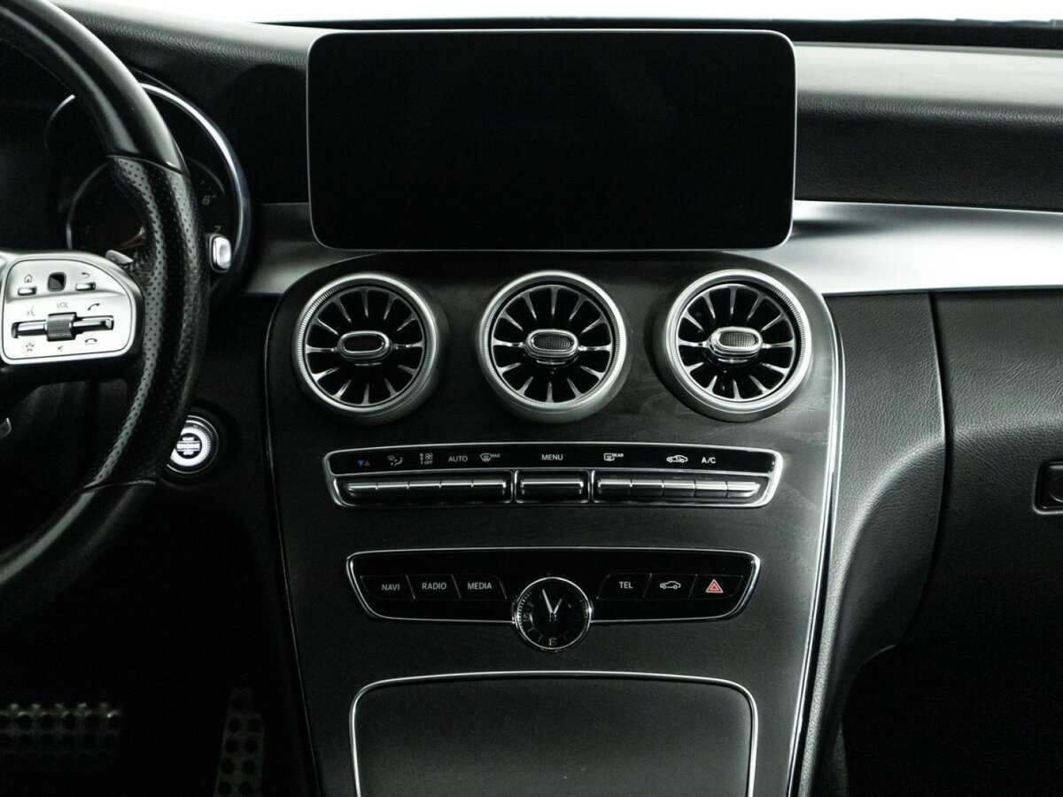 Б/У Мерседес-Бенц Ц-Класс 2018 года. Фото: #13