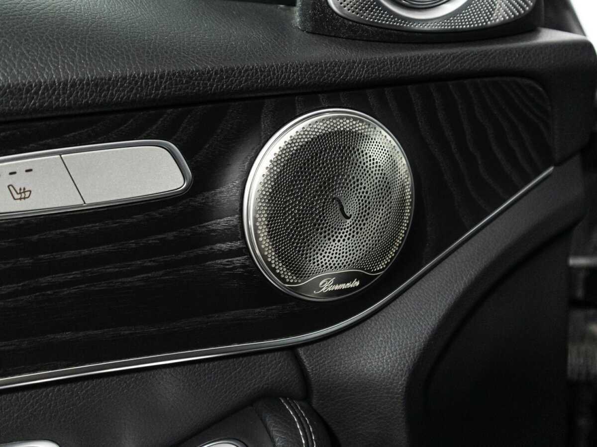 Б/У Мерседес-Бенц Ц-Класс 2018 года. Фото: #18