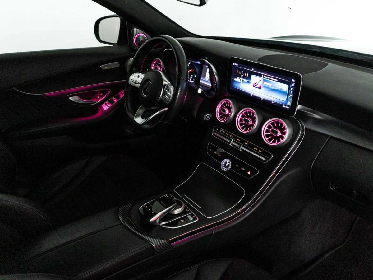 Б/У Мерседес-Бенц Ц-Класс 2018 года. Фото: #21