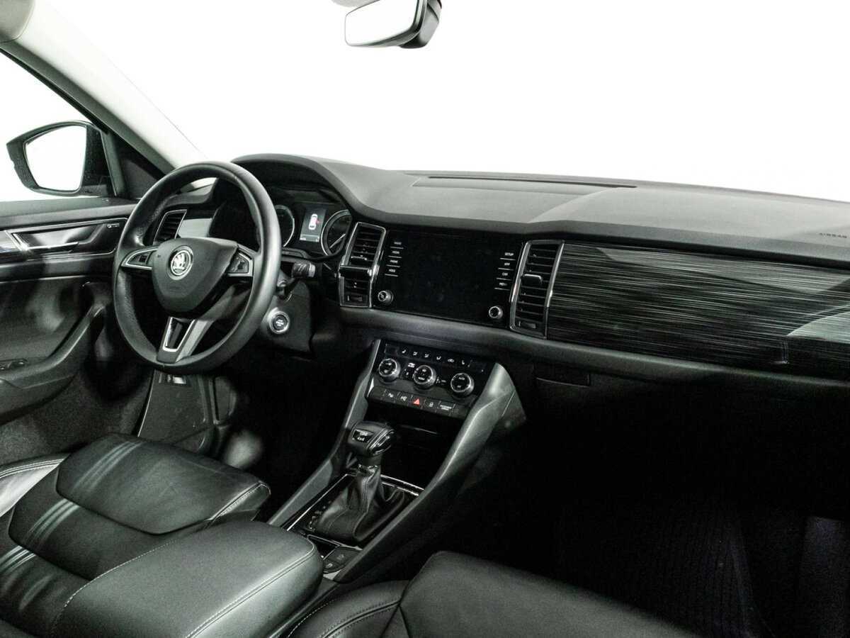 Б/У Шкода Кодиак 2017 года. Фото: #8