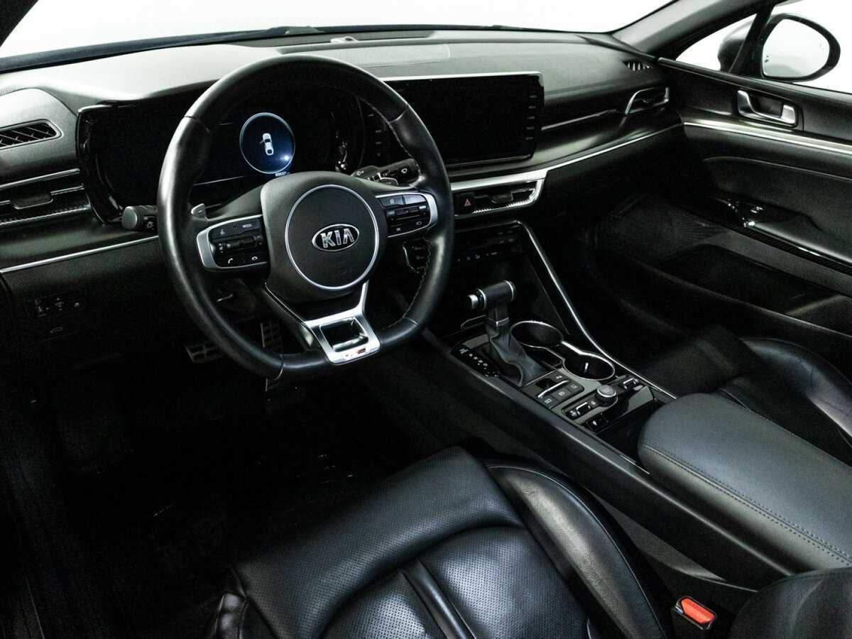 Б/У Киа К5 2021 года. Фото: #8