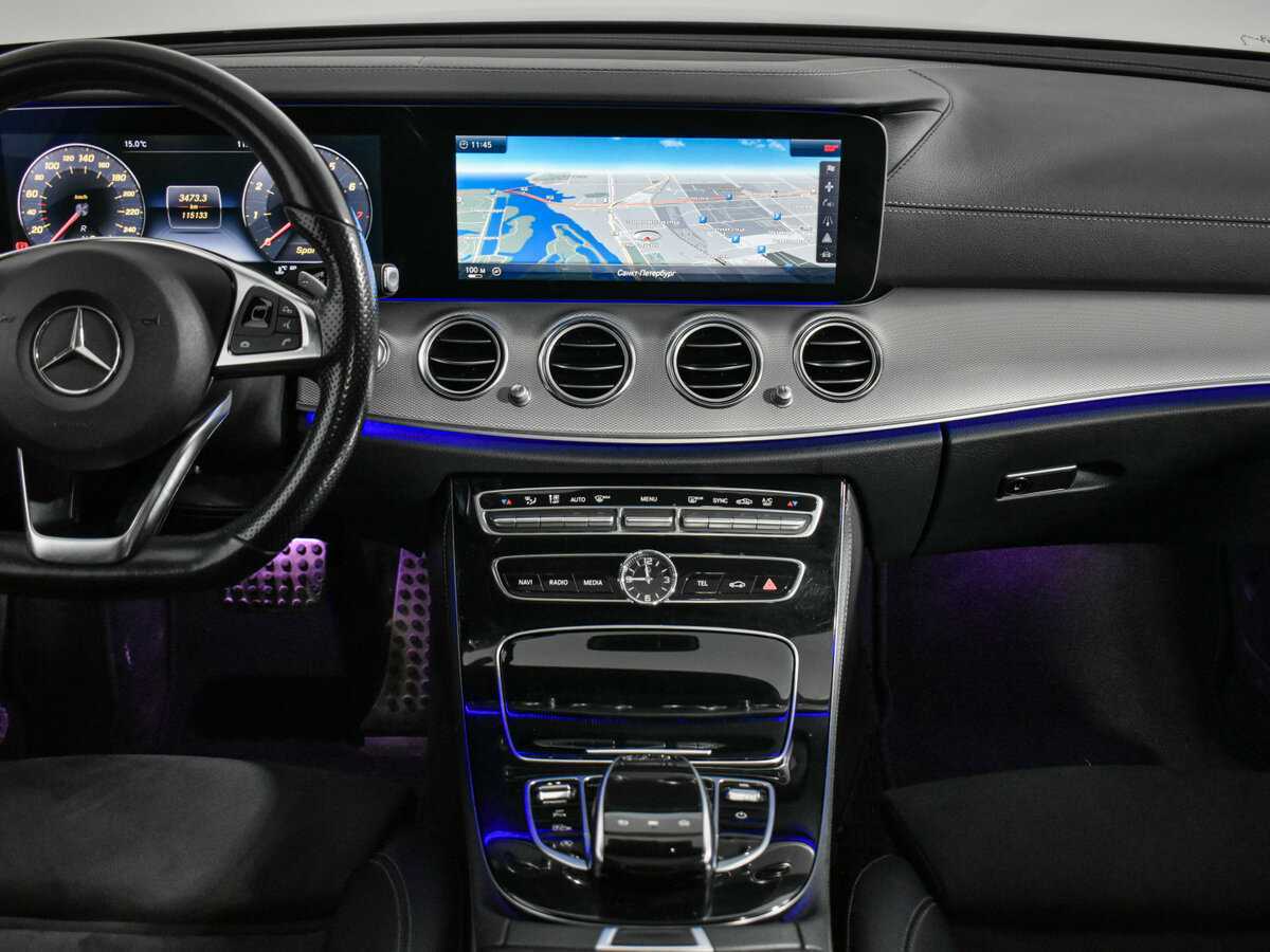 Б/У Мерседес-Бенц Е-Класс 2016 года. Фото: #17