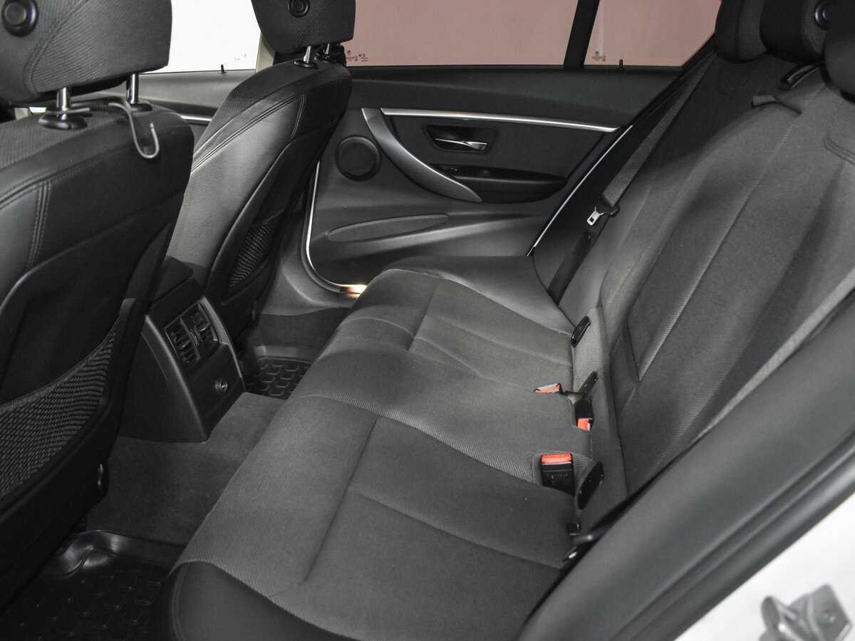 Б/У БМВ 3 серии 2017 года. Фото: #13