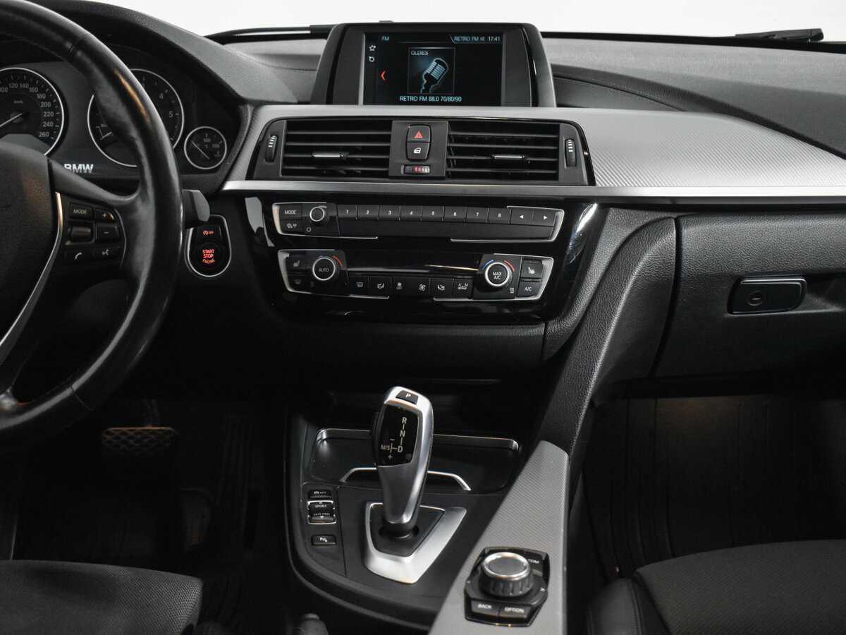 Б/У БМВ 3 серии 2017 года. Фото: #15