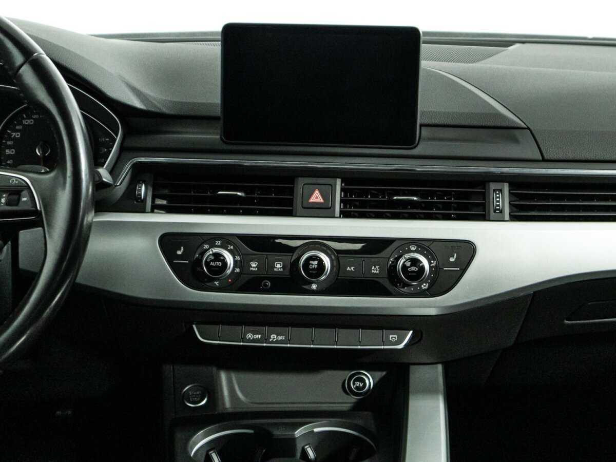 Б/У Ауди А4 2017 года. Фото: #13