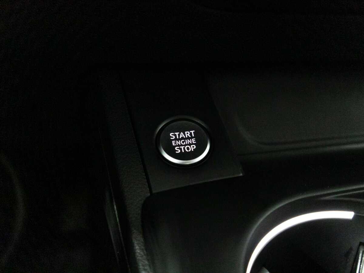 Б/У Ауди А4 2017 года. Фото: #18