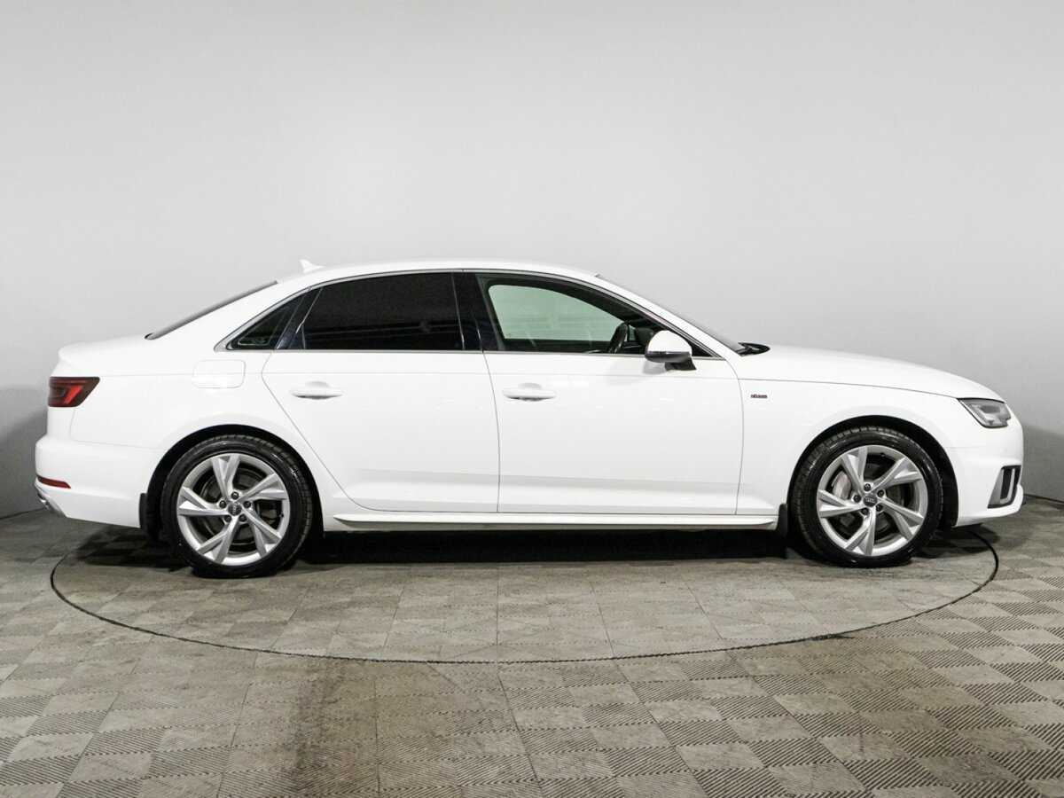 Б/У Ауди А4 2019 года. Фото: #3