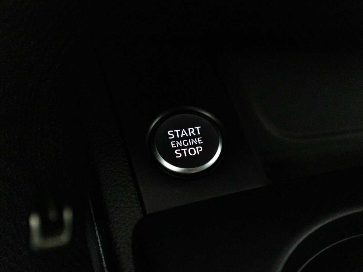 Б/У Ауди А4 2019 года. Фото: #18