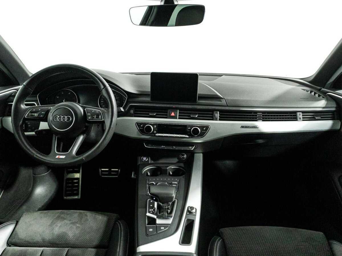 Б/У Ауди А4 2017 года. Фото: #12